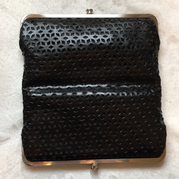 🎉🎁 HOBO Lauren Laser Cut Leather Clutch Wallet - Picture 5 of 6